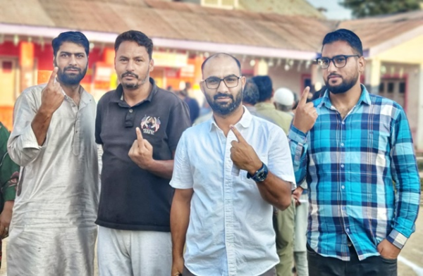 Happy Faces of voters